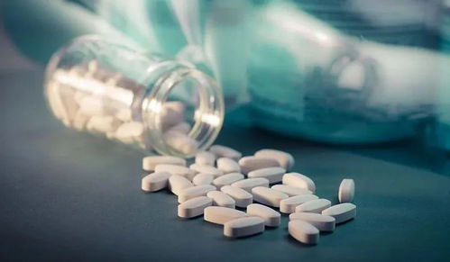 新冠感染癥狀、就醫信號與科學應對 理性備藥與生物制劑進展解析